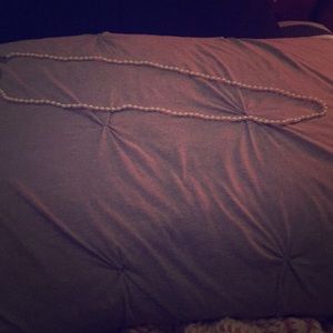 American Eagle long pearl necklace